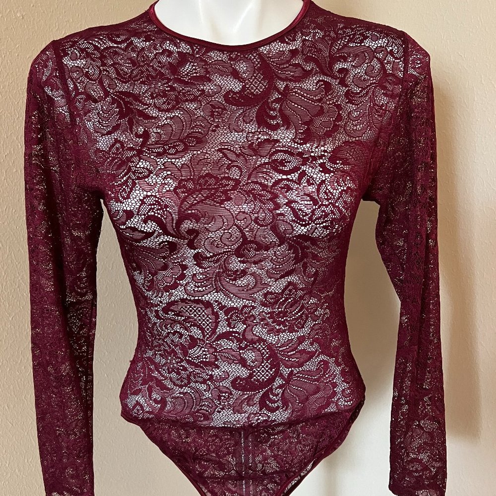 Clifford & Willis Wine Colored Lace Bodysuit - Size M